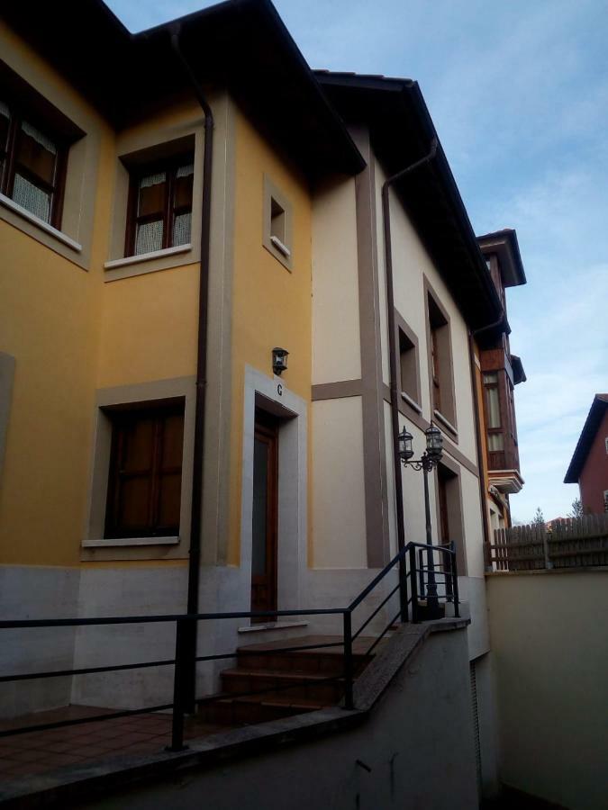 Apartamentos La Blanca Nueva De Llanes Kültér fotó